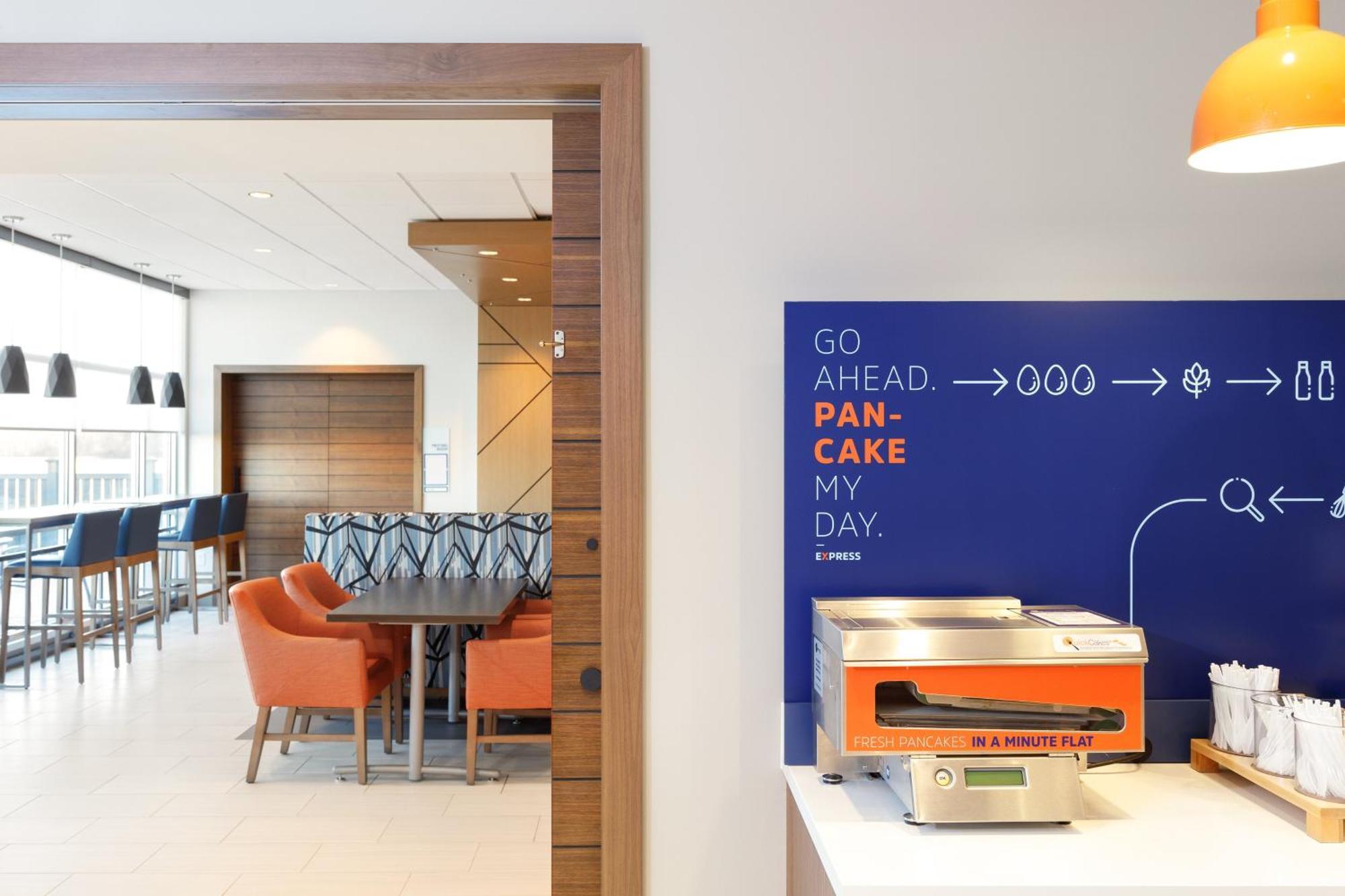 Holiday Inn Express & Suites Port Washington By Ihg Eksteriør bilde