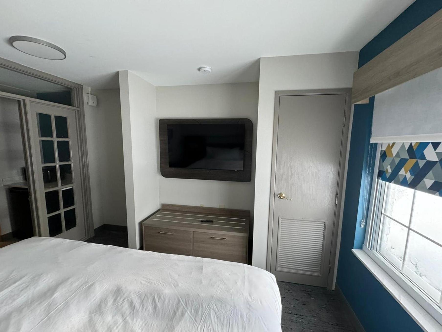 Holiday Inn Express & Suites Port Washington By Ihg Eksteriør bilde