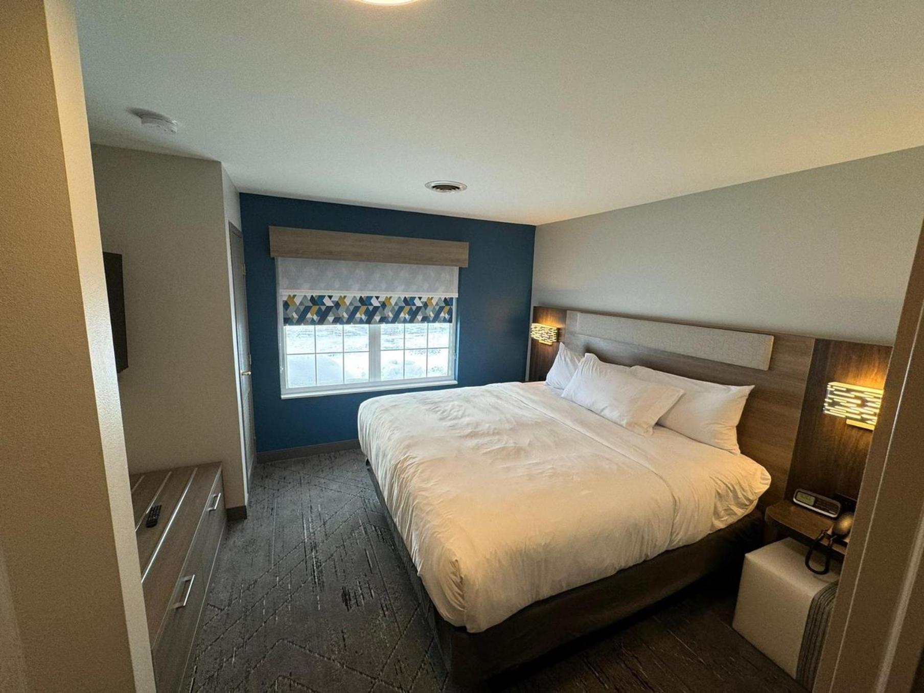 Holiday Inn Express & Suites Port Washington By Ihg Eksteriør bilde